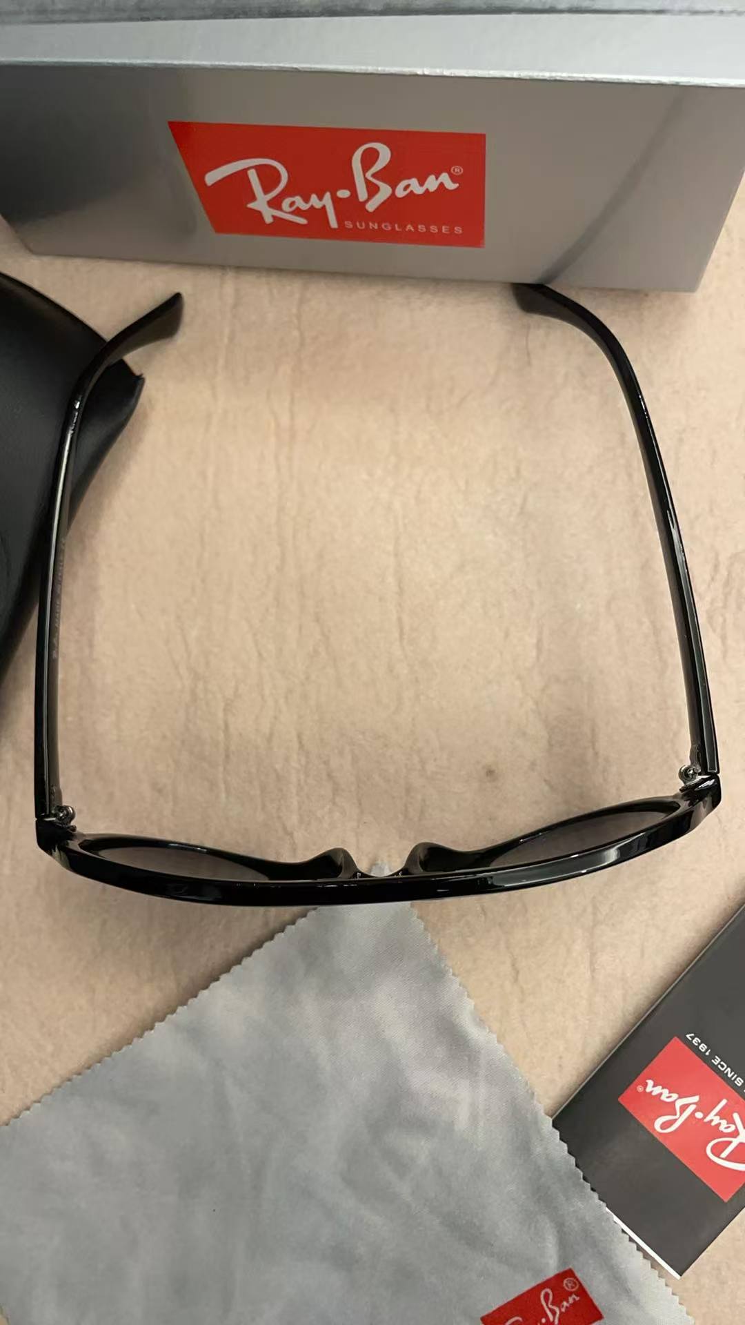 Design USA sunglasses for Women and men R-B4125