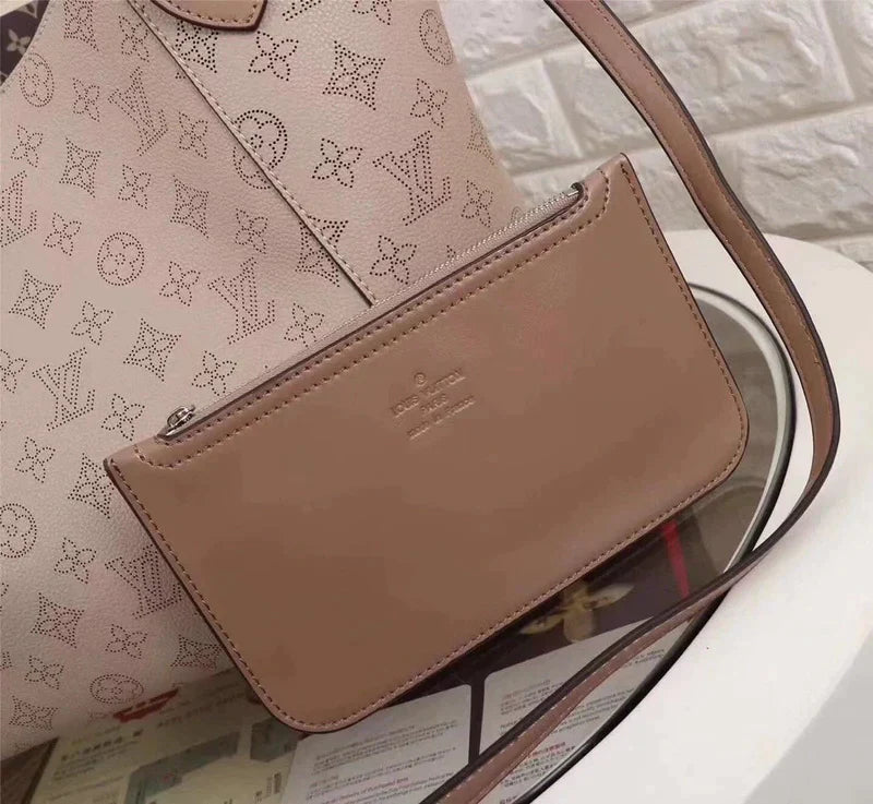 ESMEE - Top Quality Bags LUV 120