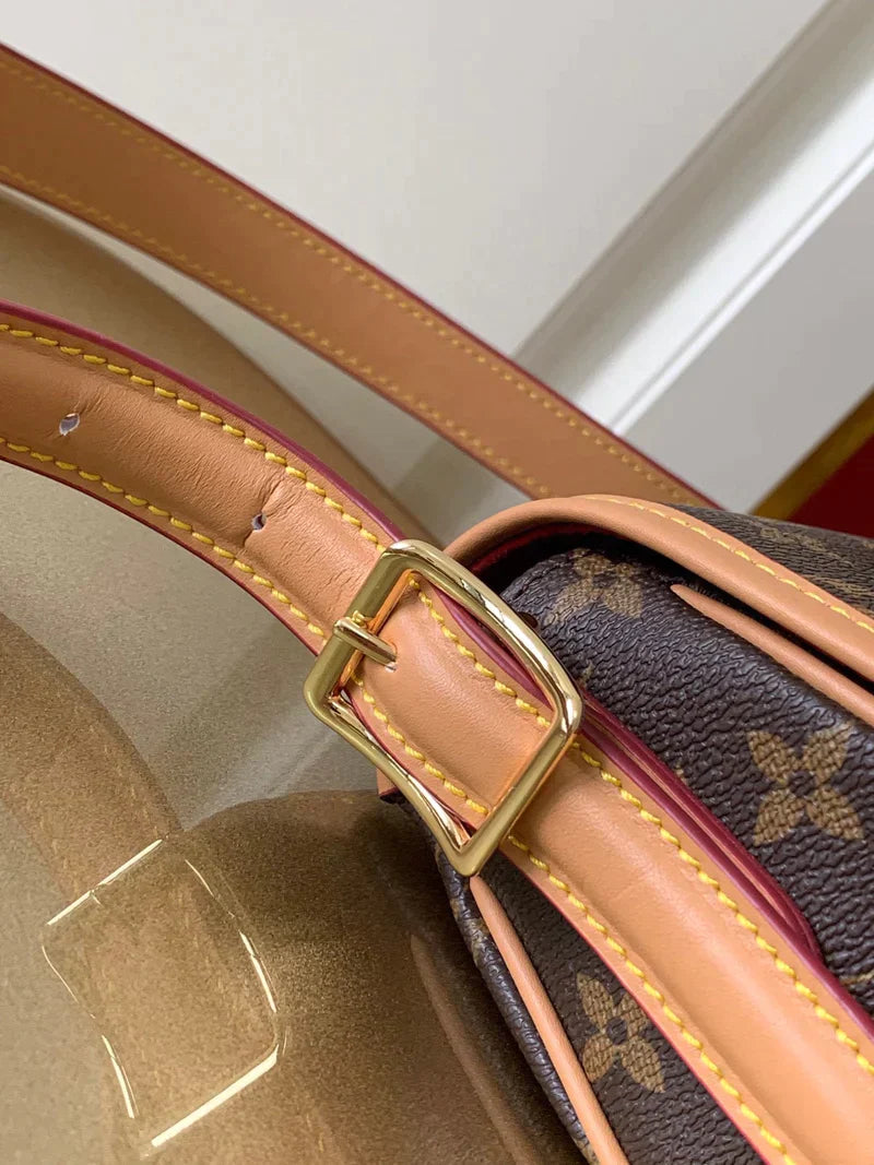 ESMEE - Top Quality Bags LUV 129