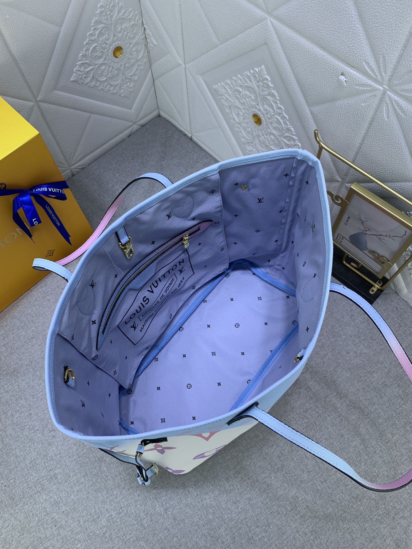 ESMEE - Top Quality Bags LUV 197