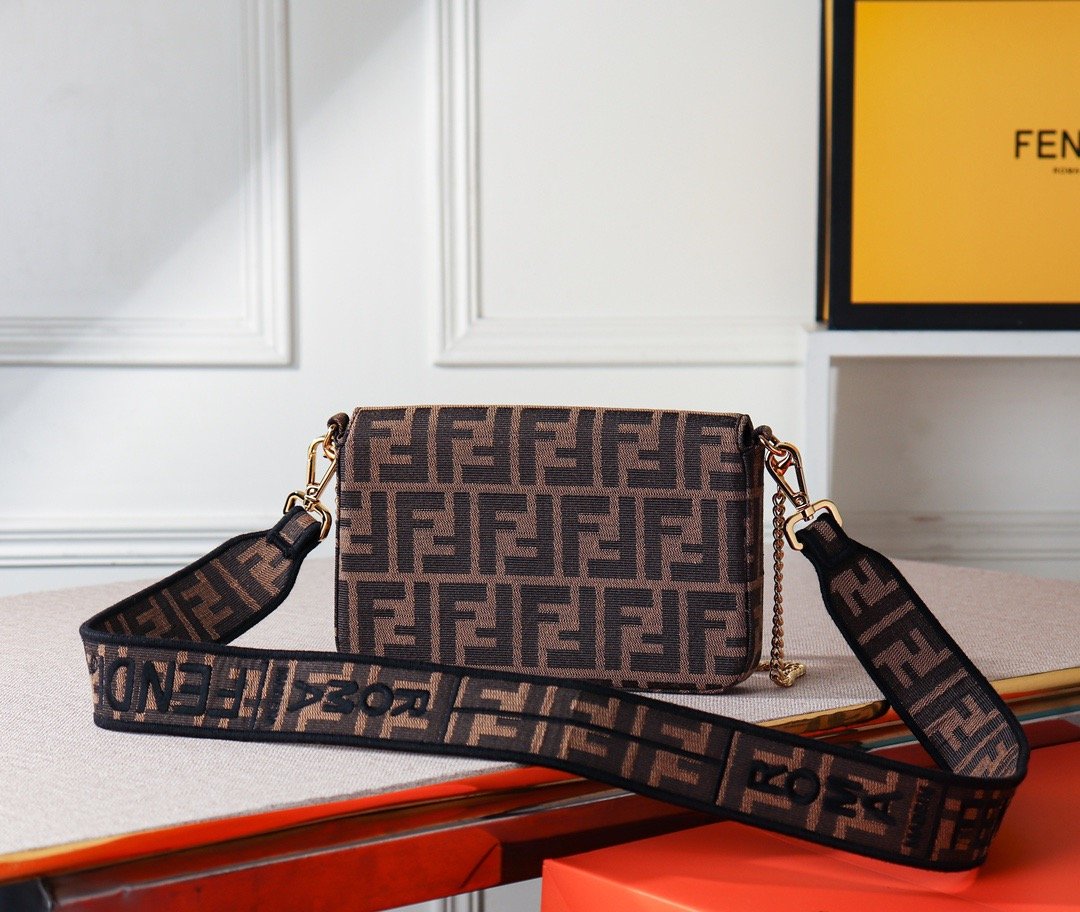 ESMEE - Top Quality Bag FND 713