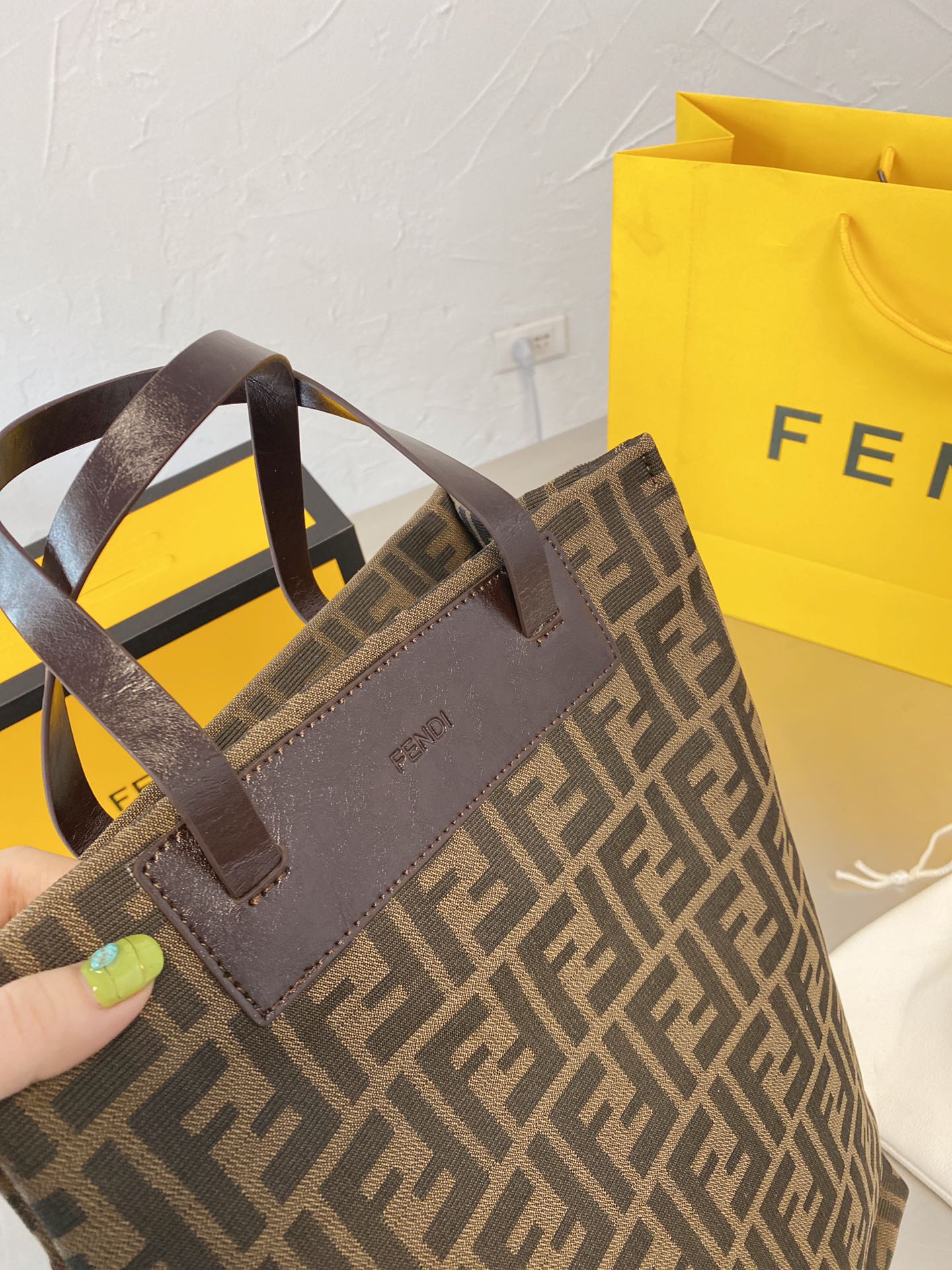 ESMEE - Top Quality Bag FND 640