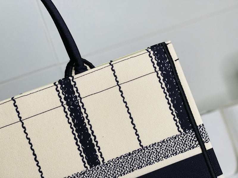 ESMEE - Top Quality Bags DIR 240
