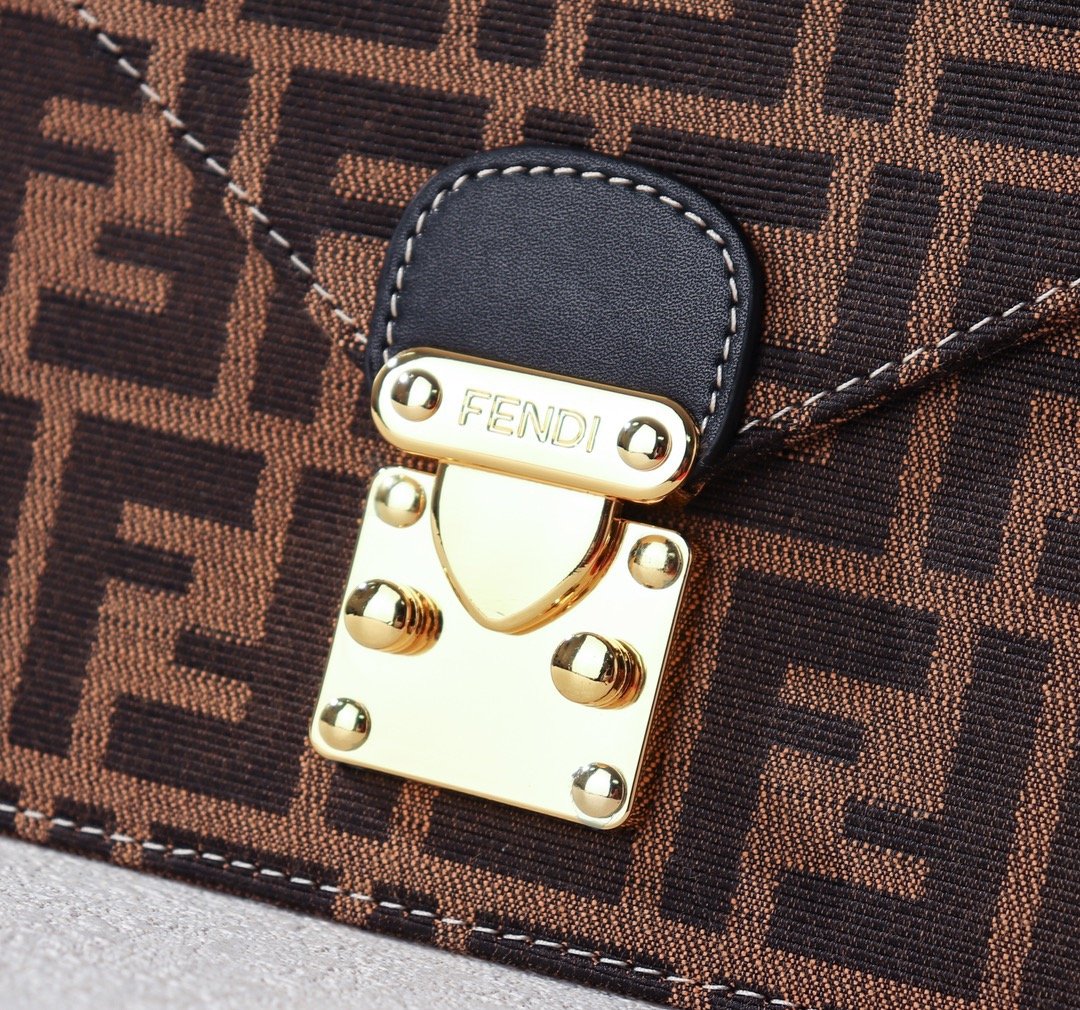 ESMEE - Top Quality Bag FND 718