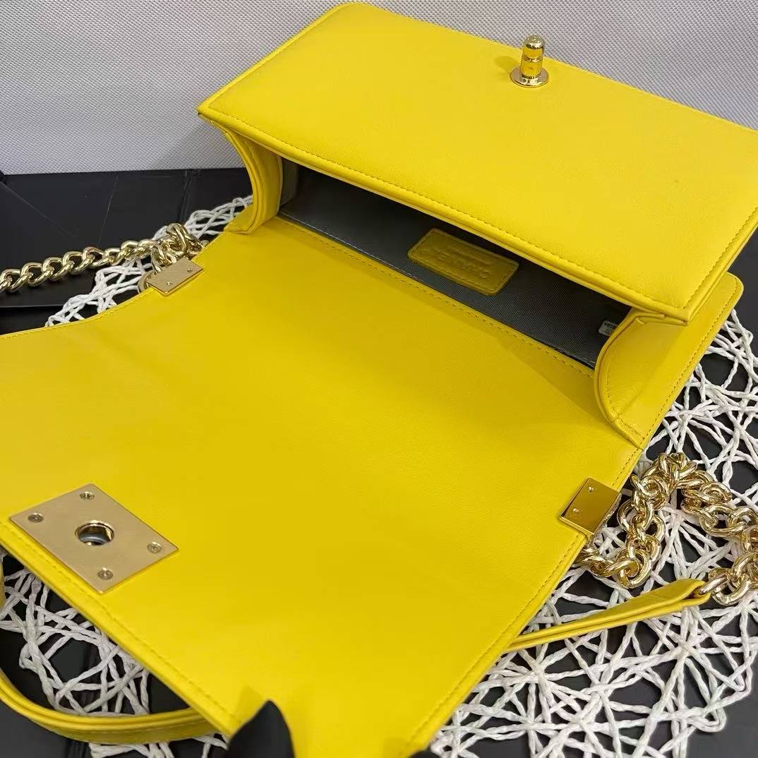 Design USA Custom luxury women's handbags
