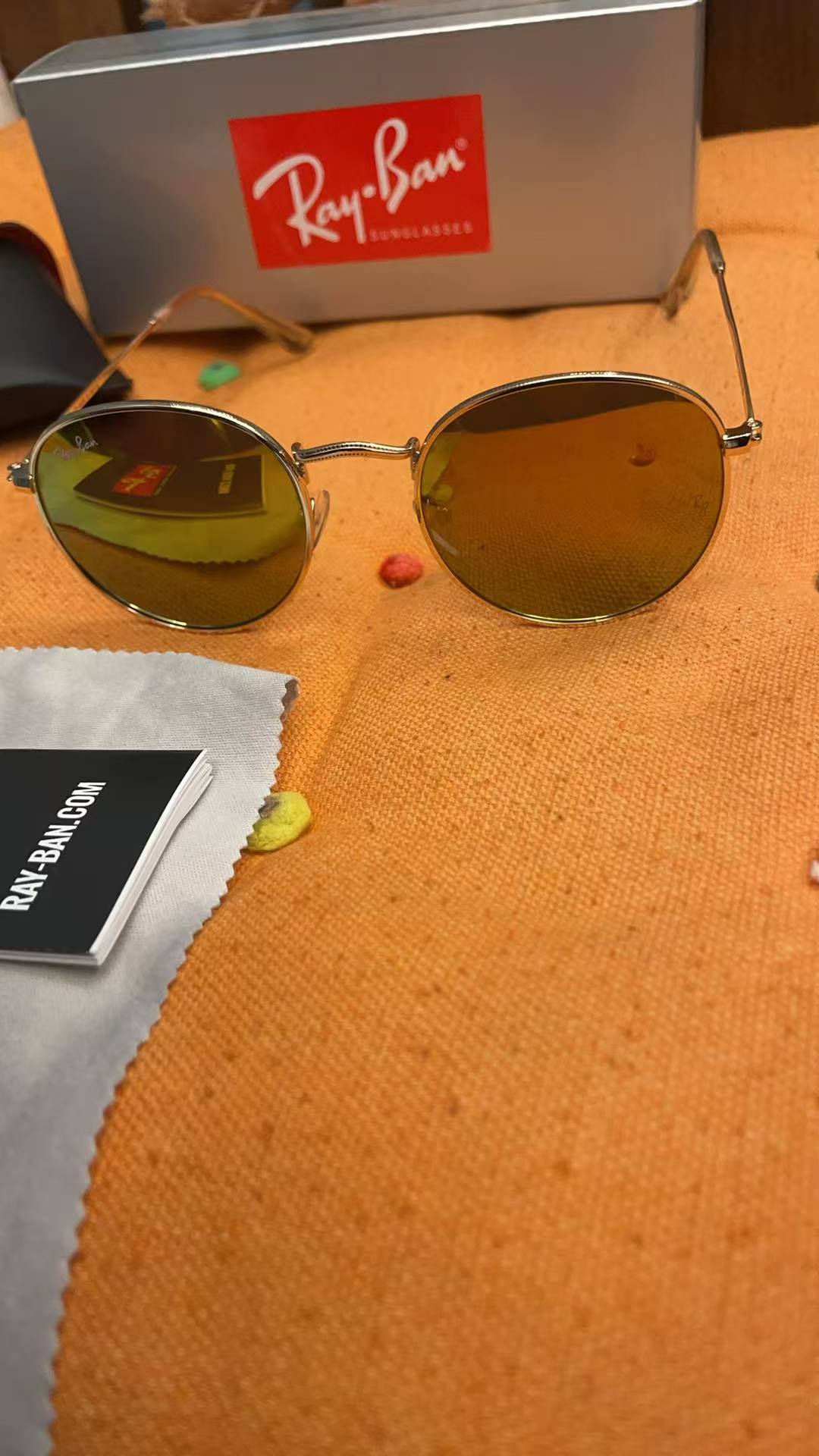 Design USA sunglasses for  Women and men R-B3447