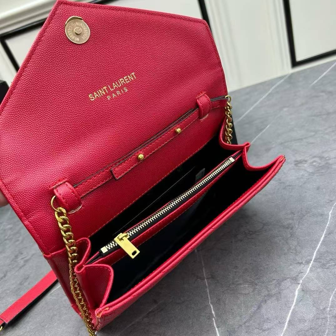 Design USA Custom luxury women's handbags