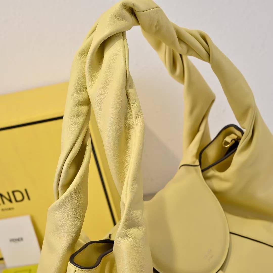 Custom luxury bags for women  Fen
