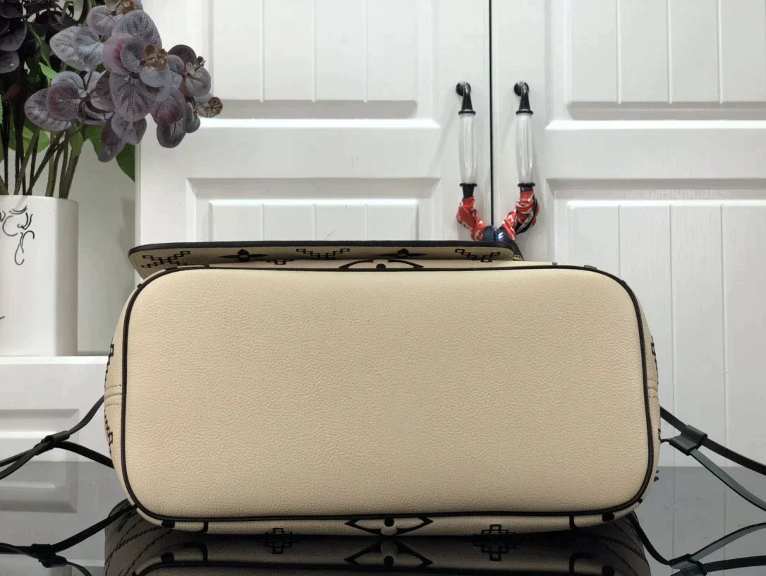 ESMEE - Top Quality Bags LUV 167