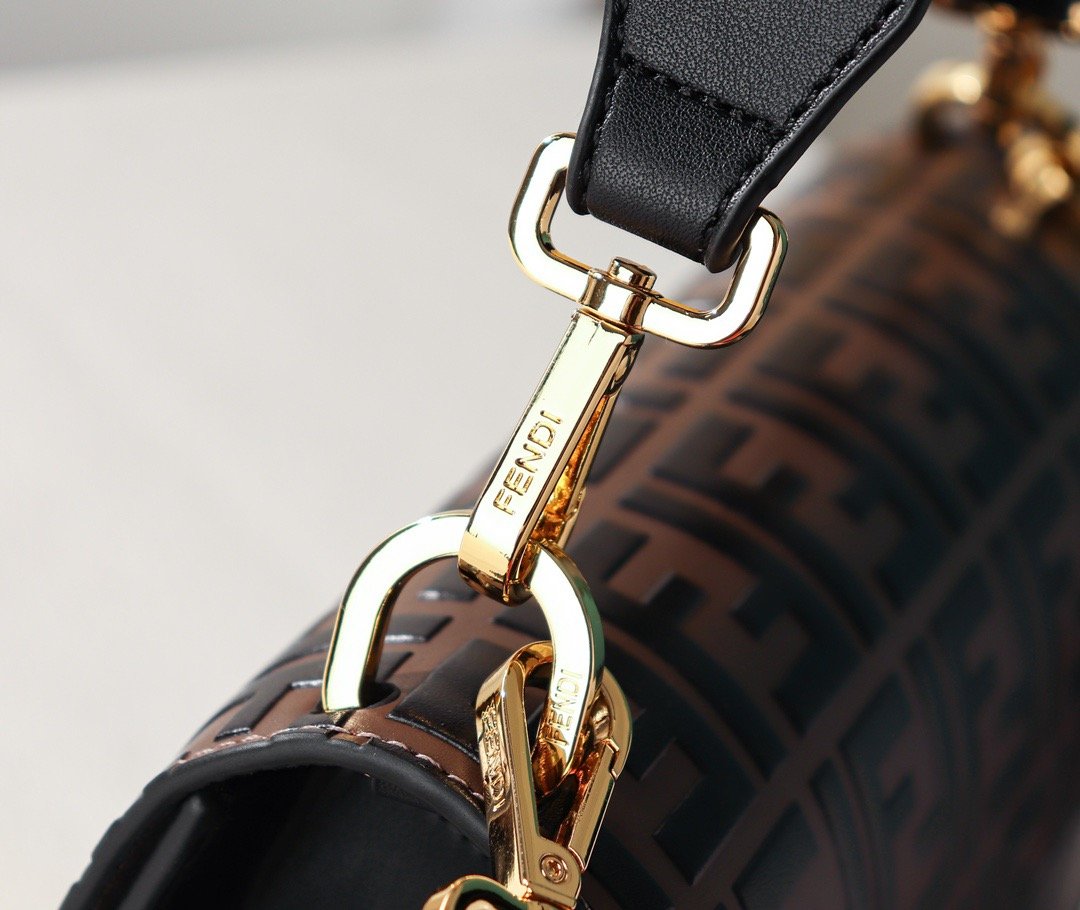 ESMEE - Top Quality Bag FND 709