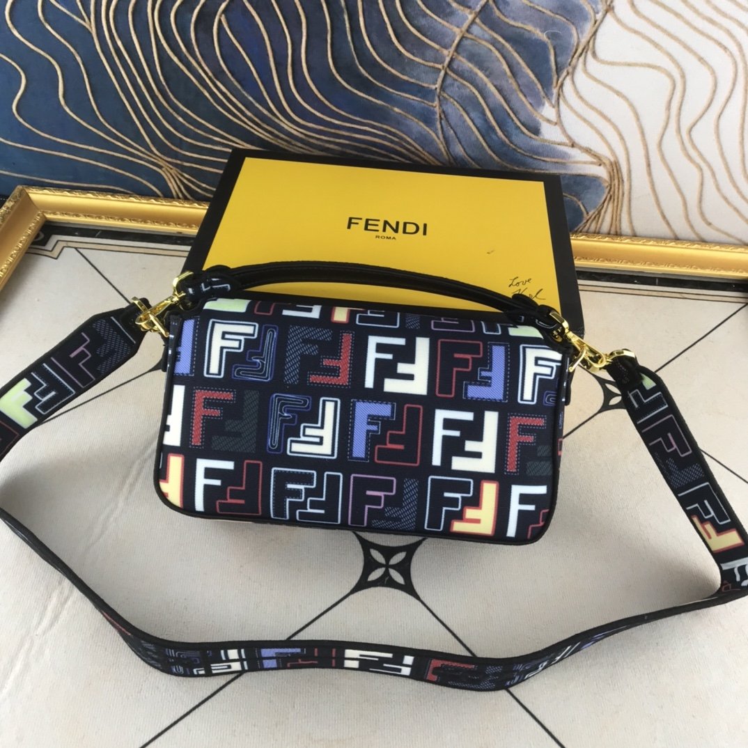 ESMEE - Top Quality Bag FND 726