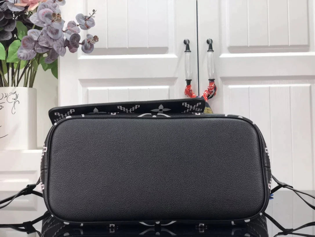 ESMEE - Top Quality Bags LUV 166