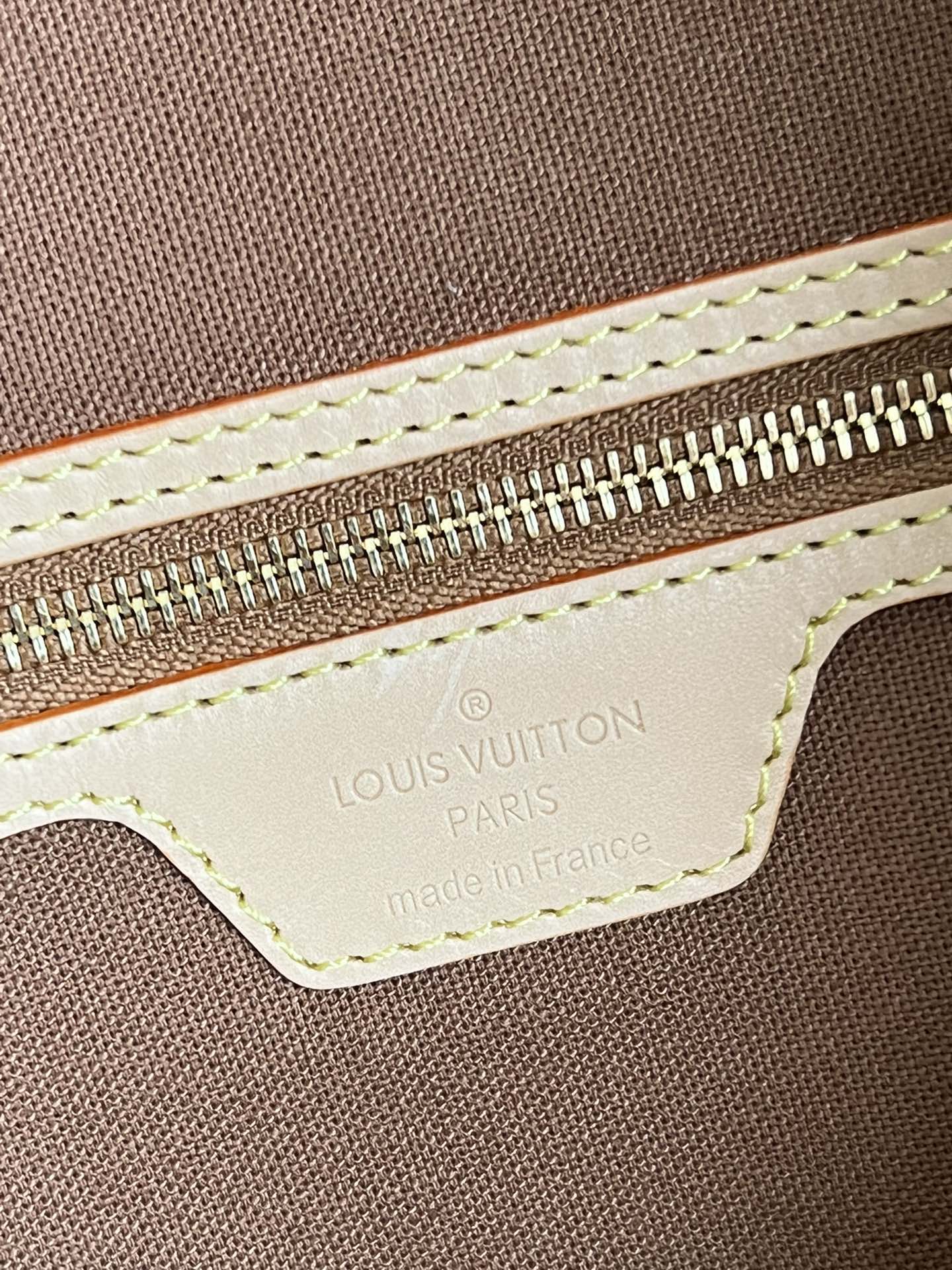 ESMEE - Top Quality Bags LUV 337