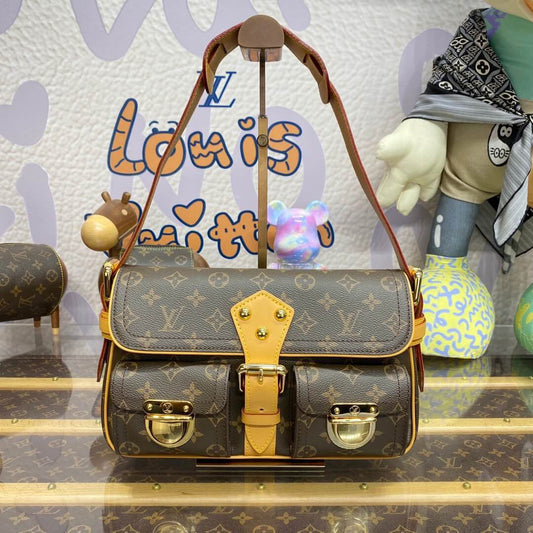 ESMEE - Top Quality Bags LUV 399