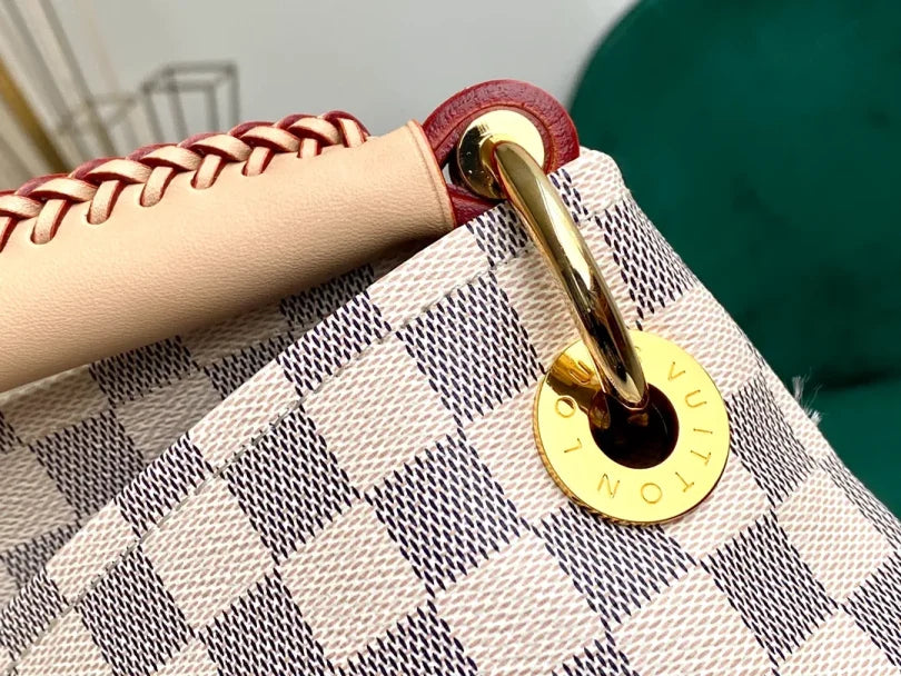 ESMEE - Top Quality Bags LUV 177