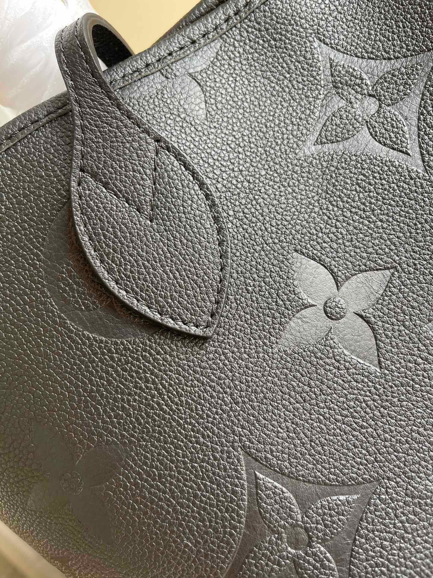 ESMEE - Top Quality Bags LUV 368