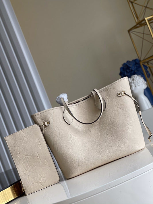 ESMEE - Top Quality Bags LUV 369