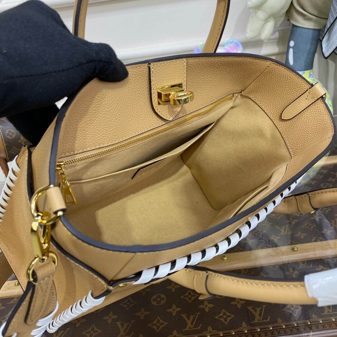 ESMEE OnMySide MM Shoulder Bag - LUV 412