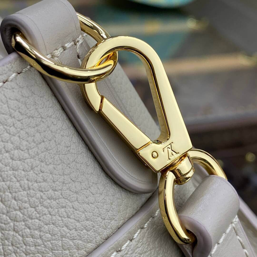 ESMEE OnMySide PM Shoulder Bag - LUV 407