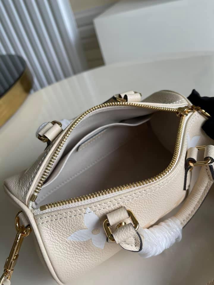 ESMEE - Top Quality Bags LUV 371