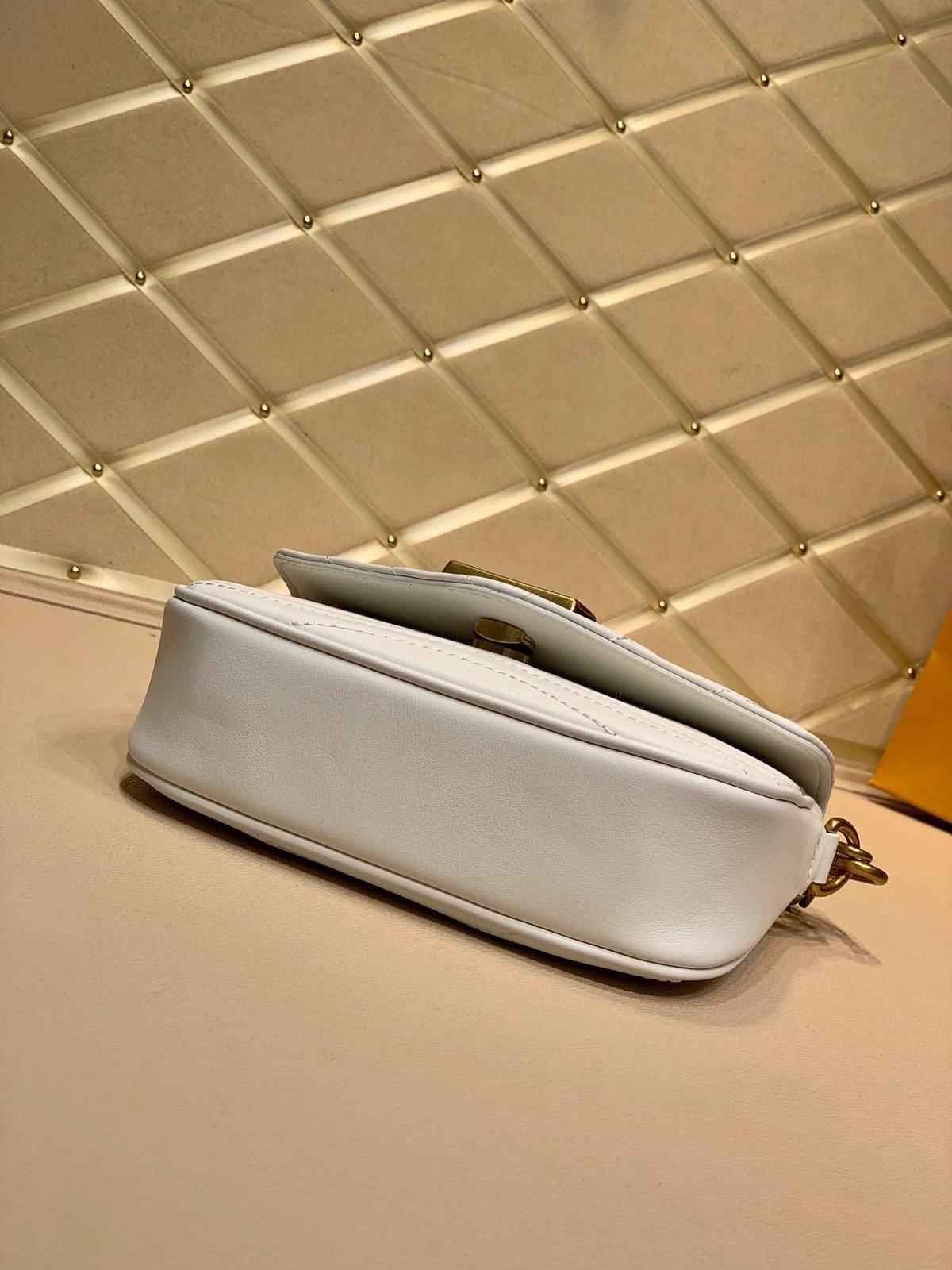 ESMEE - Top Quality Bags LUV 362