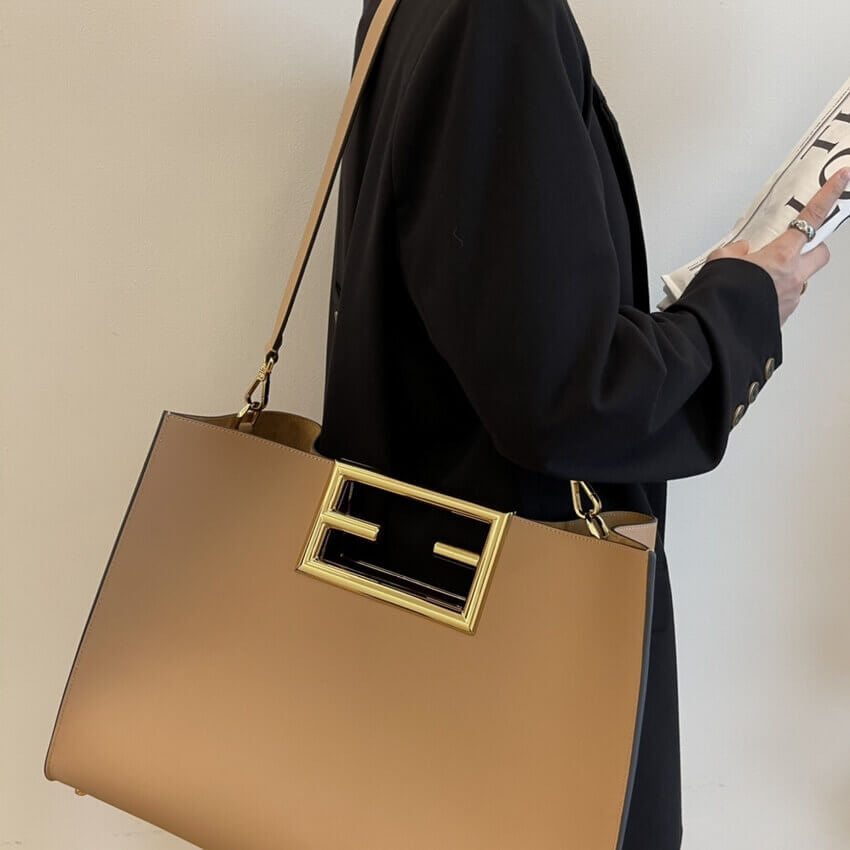 ESMEE Calf Leather Medium Way Bag - FND 796