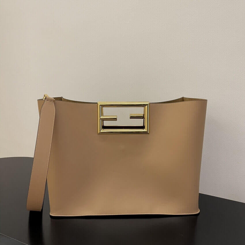 ESMEE Calf Leather Medium Way Bag - FND 796