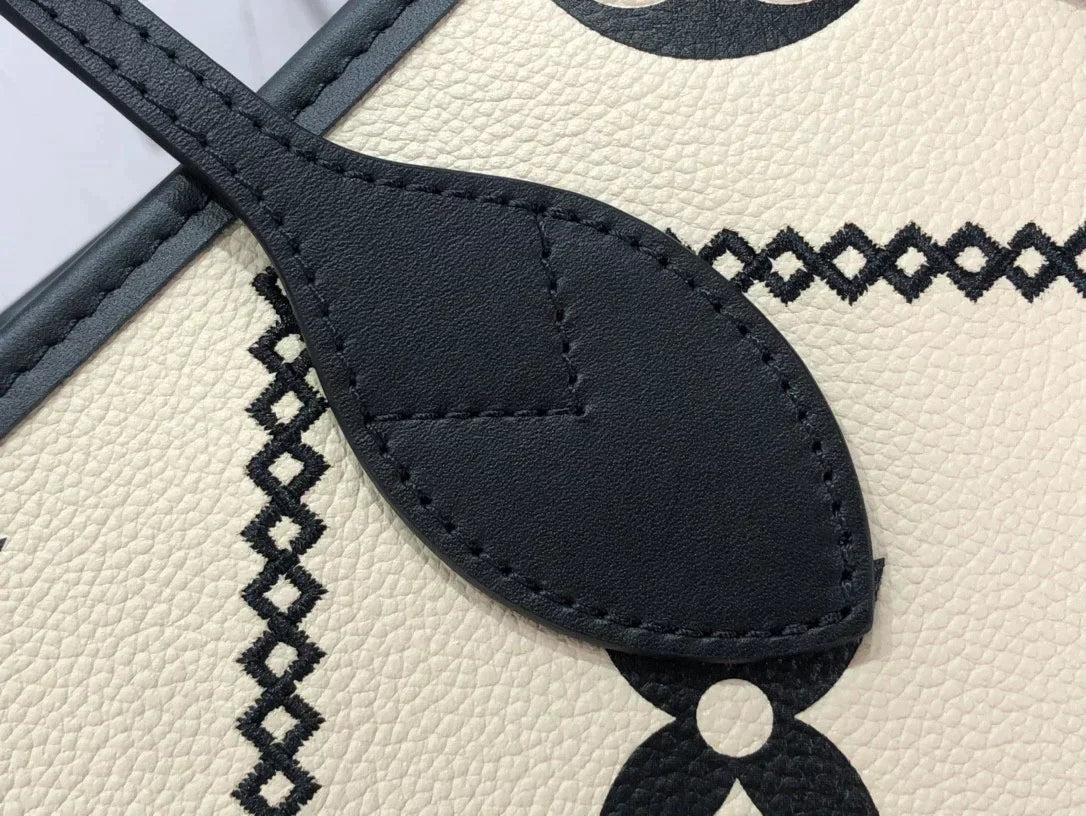 ESMEE - Top Quality Bags LUV 167