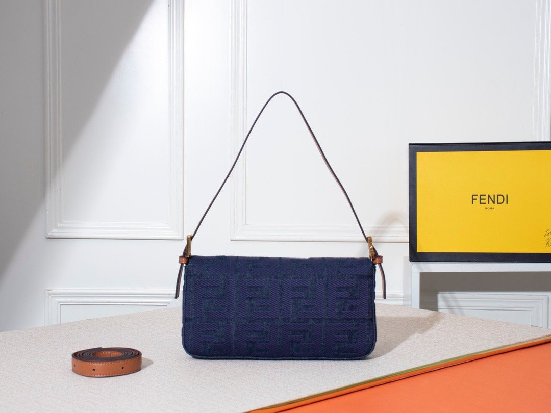 ESMEE - Top Quality Bag FND 701