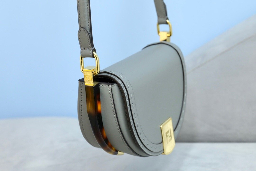 ESMEE - Top Quality Bag FND 725