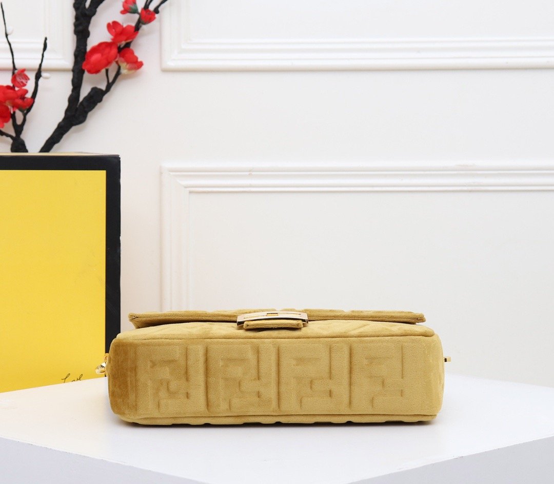 ESMEE - Top Quality Bag FND 688