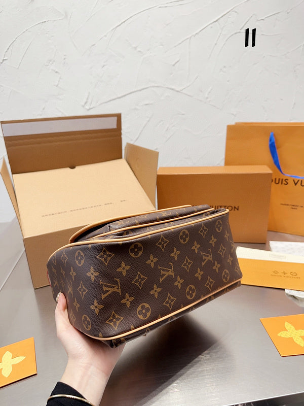 Design USA Custom luxury handbag