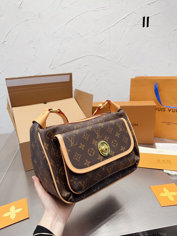 Design USA Custom luxury handbag