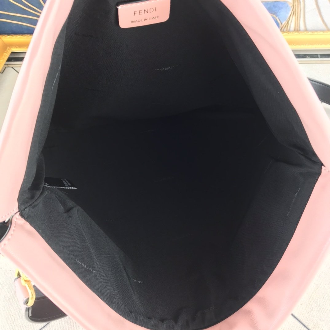 ESMEE - Top Quality Bag FND 737