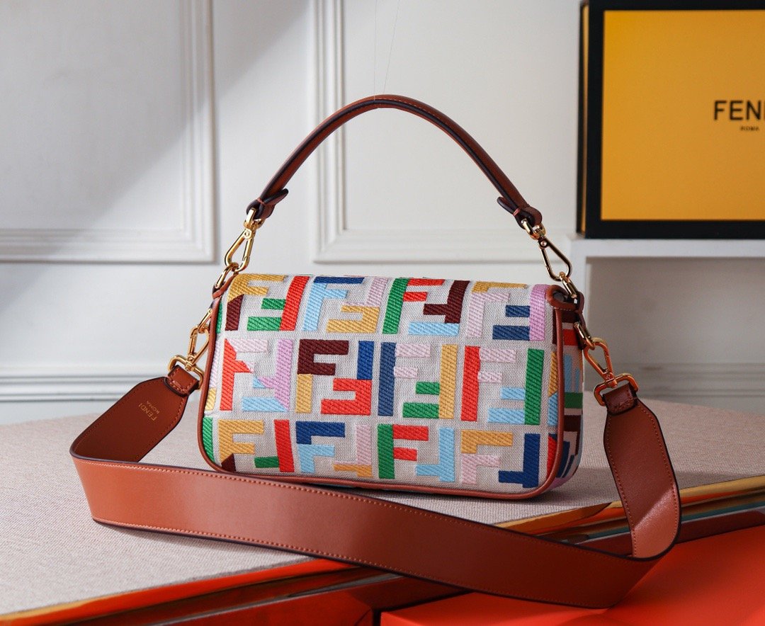ESMEE - Top Quality Bag FND 719