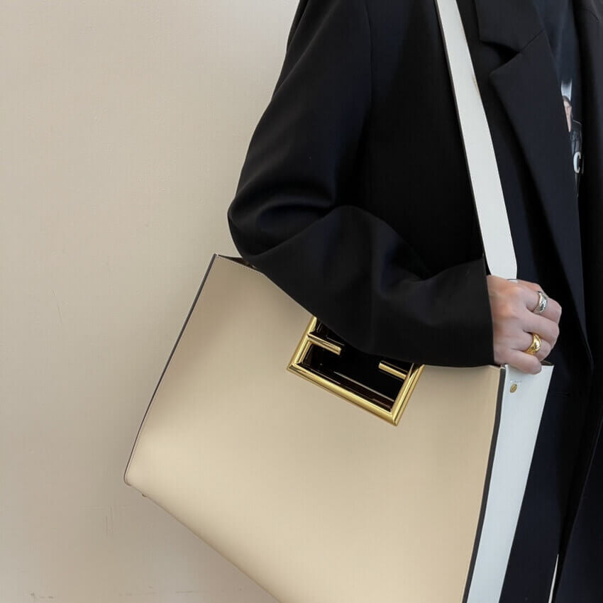 ESMEE Calf Leather Medium Way Bag - FND 793