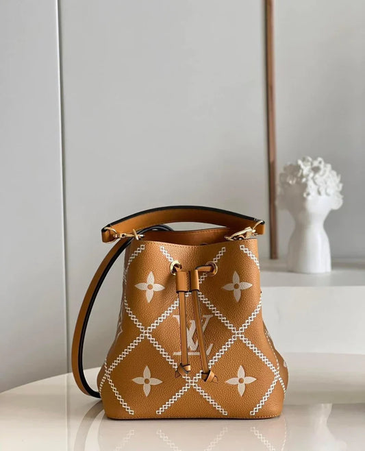 ESMEE - Top Quality Bags LUV 300