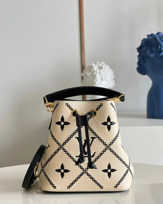 ESMEE - Top Quality Bags LUV 301