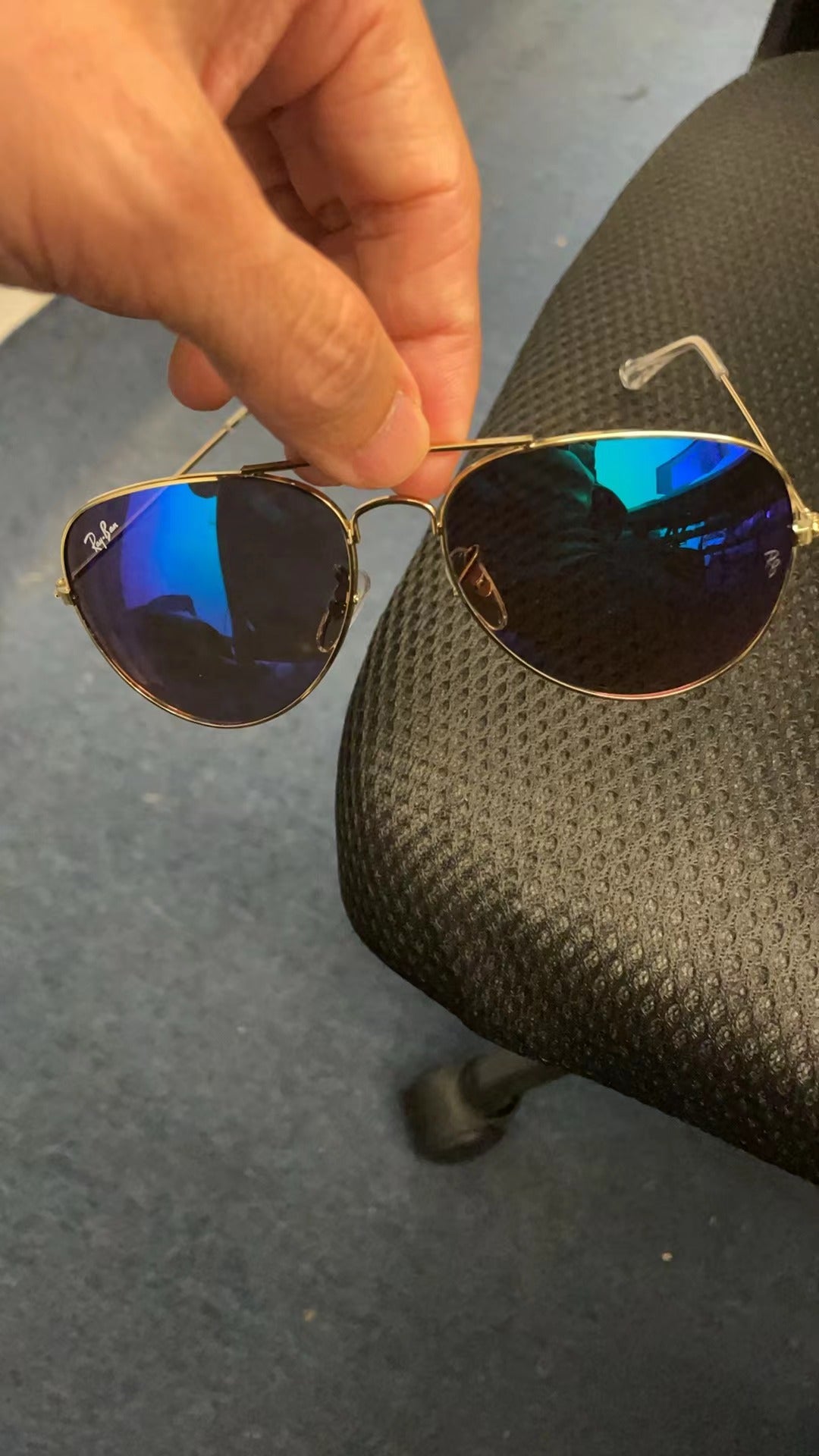 Design USA sunglasses for  Women and men R-B3025