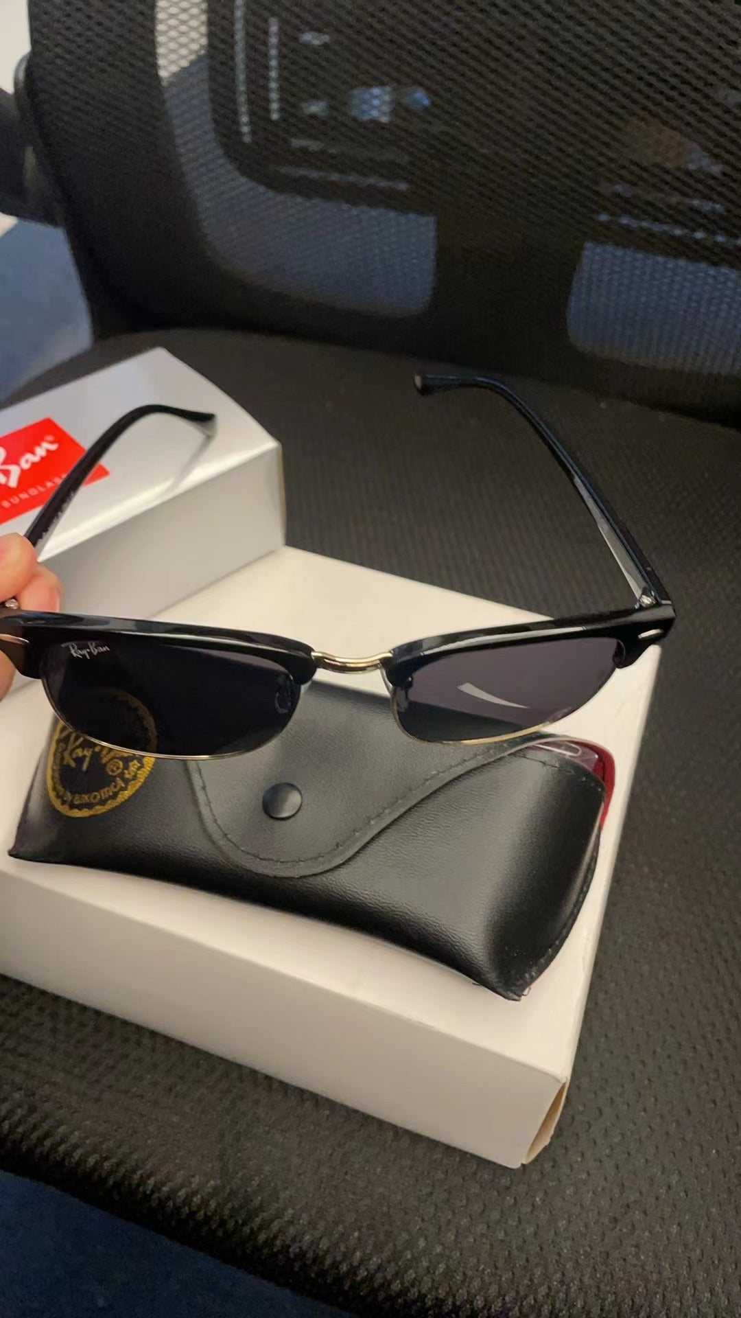 Design USA sunglasses for  Women and men R-B3016