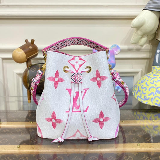 ESMEE - Top Quality Bags LUV 302