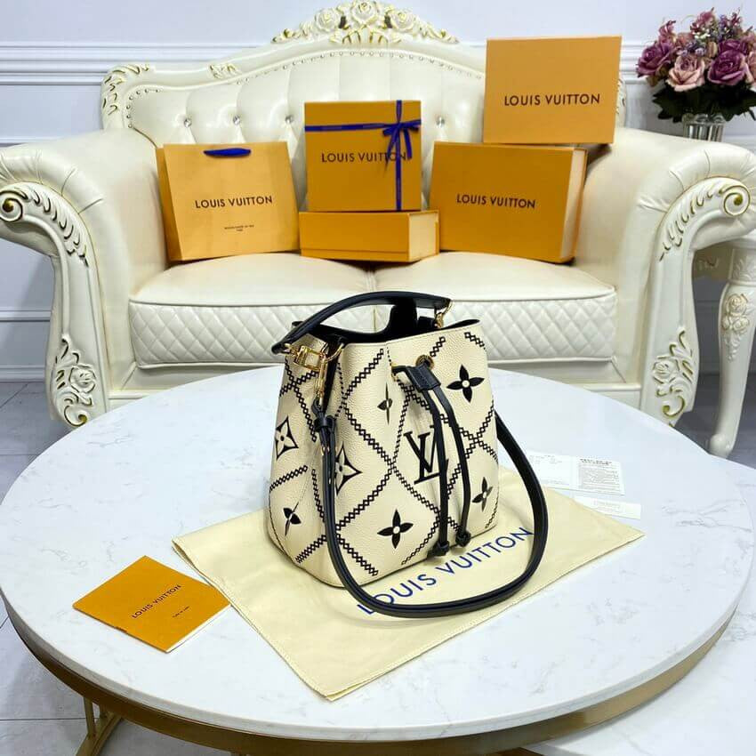 ESMEE - Top Quality Bags LUV 301