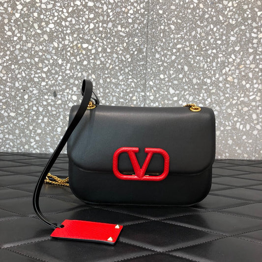ESMEE - Top Quality Bags VLT 830
