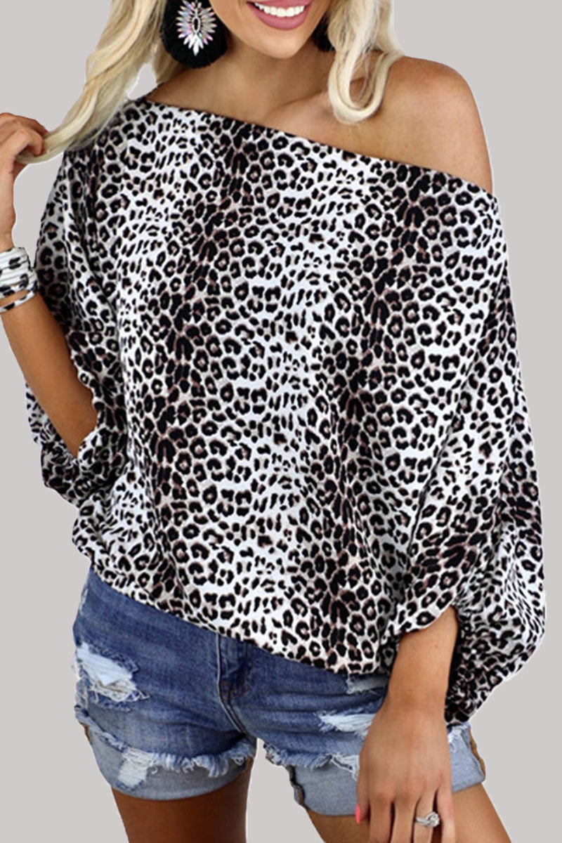 Fashion Street Leopard Oblique Collar T-Shirts